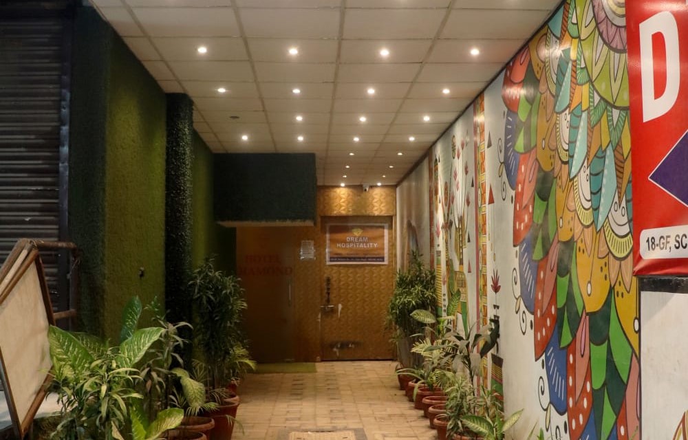 Hotel Diamond Residency